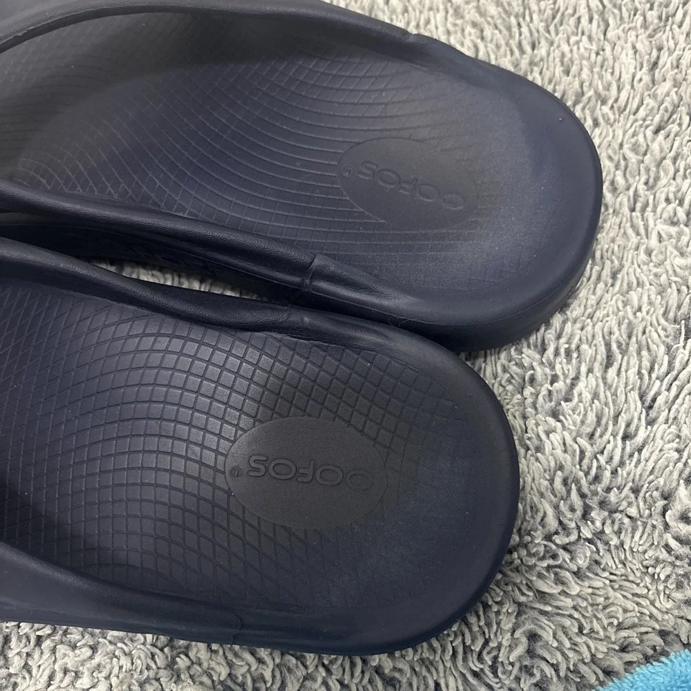 Oofos The Original Recovery Footwear Navy Blue Mens 11 Womens 13